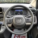 フリード e:HEV AIR EX 6人乗り 在庫車