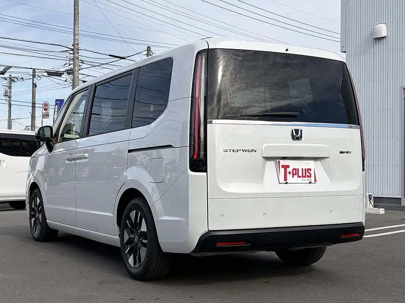 ステップワゴン e:HEV AIR EX 7人乗 在庫車