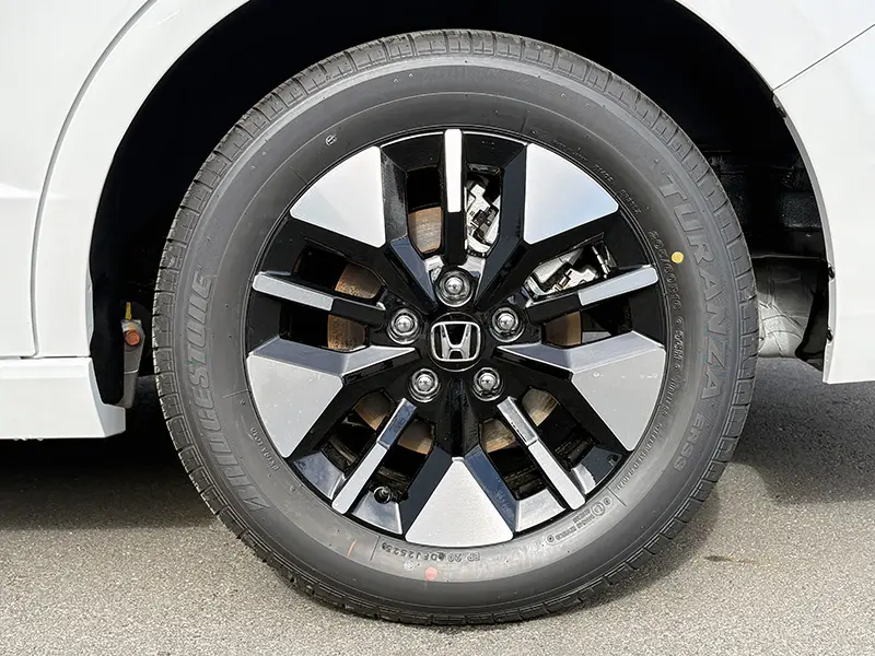 ステップワゴン e:HEV AIR EX 7人乗 在庫車