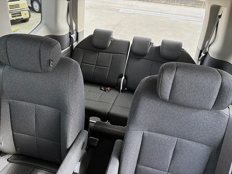 ステップワゴン e:HEV AIR EX 7人乗 在庫車