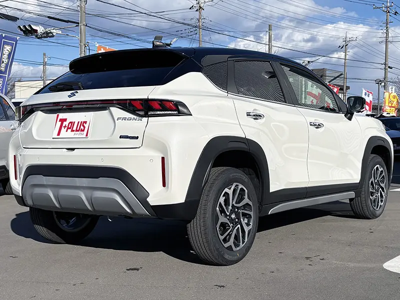 フロンクス ベースグレード2WD 在庫車