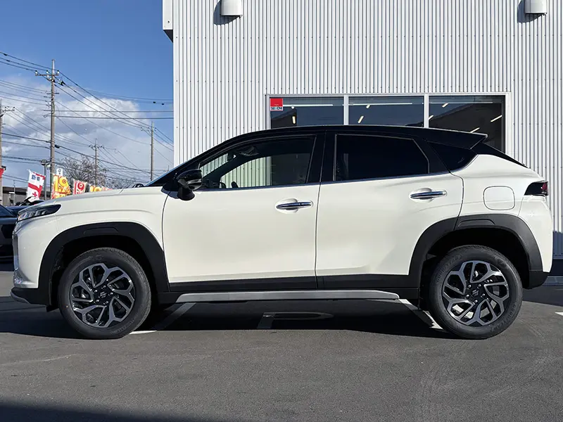 フロンクス ベースグレード2WD 在庫車
