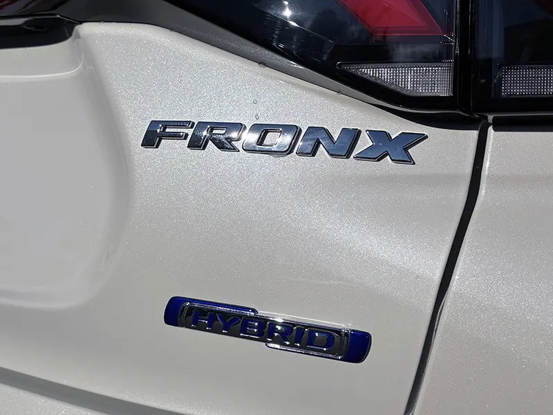 フロンクス ベースグレード2WD 在庫車