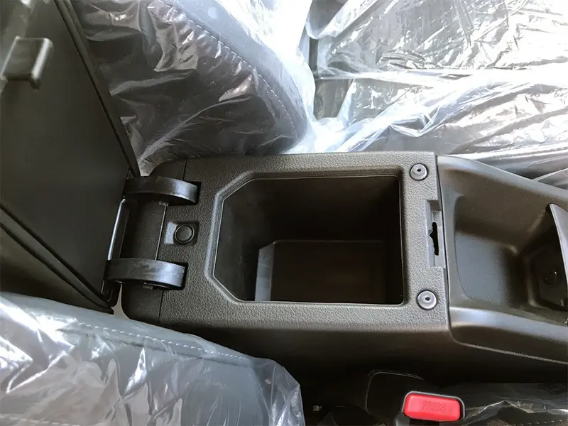 フロンクス ベースグレード2WD 在庫車