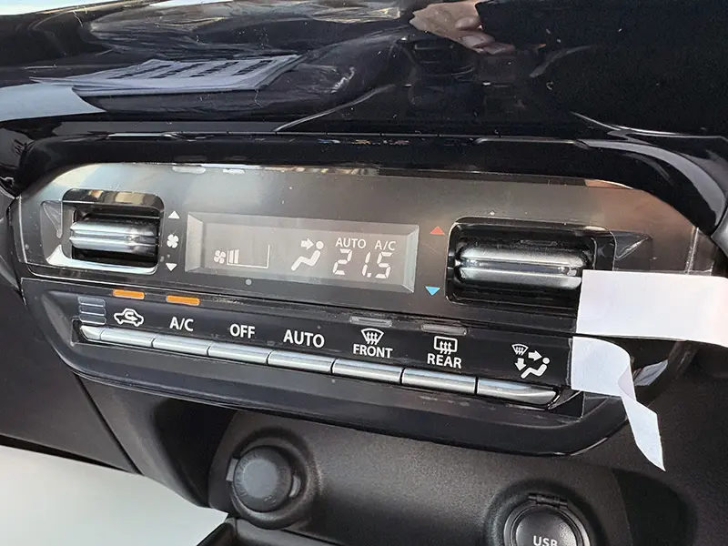 フロンクス ベースグレード2WD 在庫車