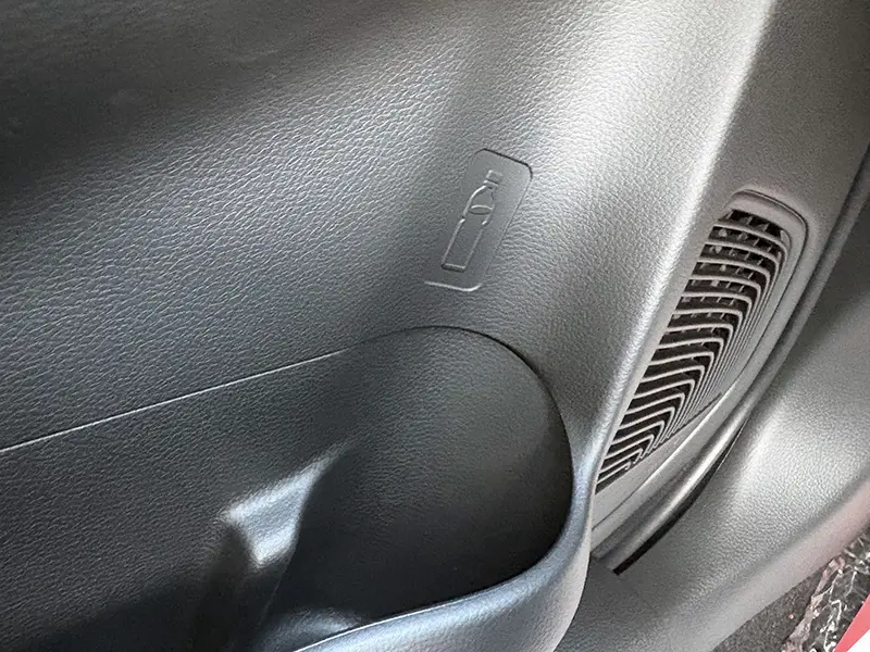 フロンクス ベースグレード2WD 在庫車