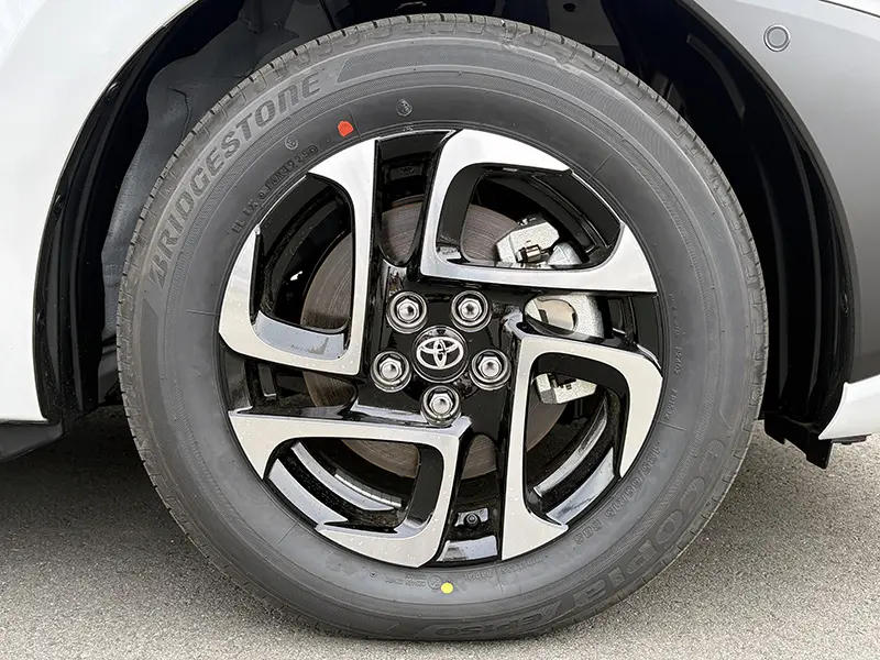 シエンタ HYBRID Z 在庫車