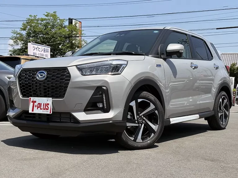 ロッキー Premium G HEV 在庫車