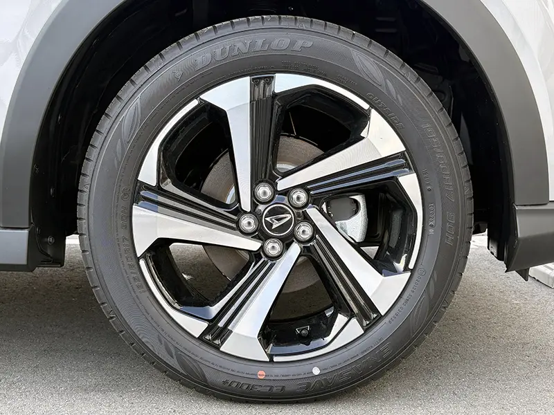 ロッキー Premium G HEV 在庫車