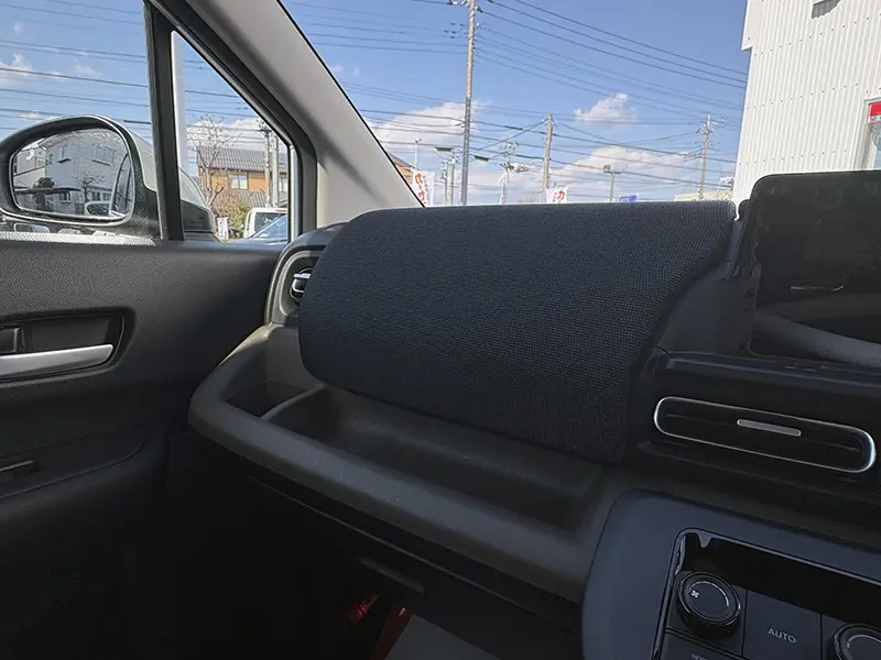 フリード e:HEV AIR EX 6人乗り 在庫車