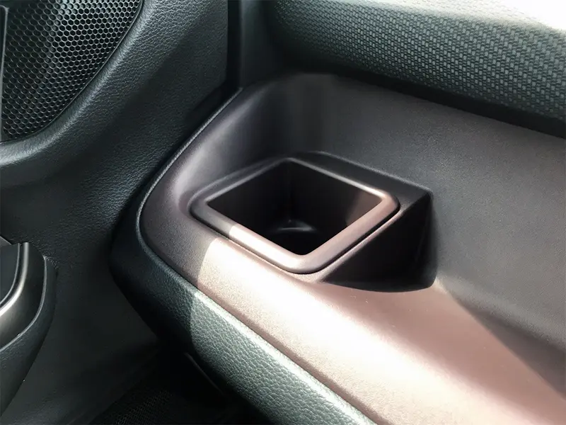 ソリオバンディット HYBRID MV 在庫車