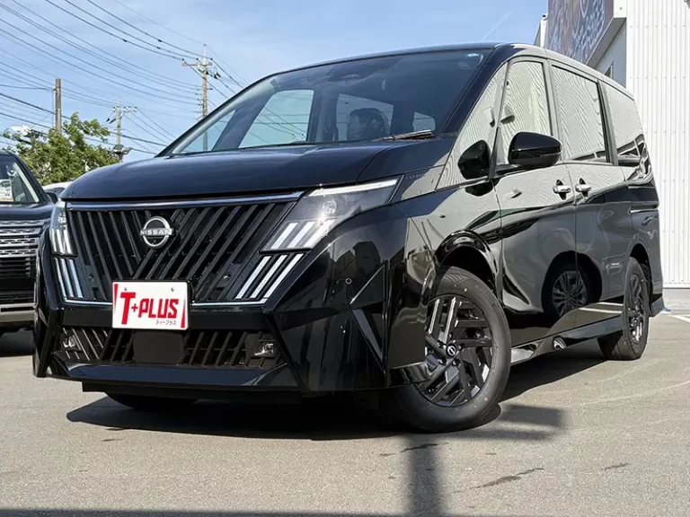 セレナ e-POWER ハイウェイスターV 在庫車