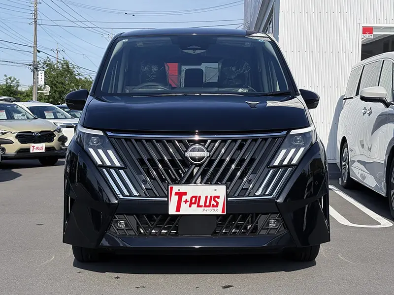 セレナ e-POWER ハイウェイスターV 在庫車