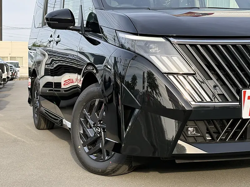 セレナ e-POWER ハイウェイスターV 在庫車