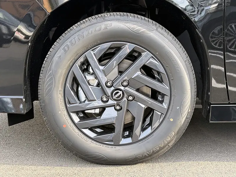 セレナ e-POWER ハイウェイスターV 在庫車