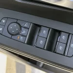セレナ e-POWER ハイウェイスターV 在庫車