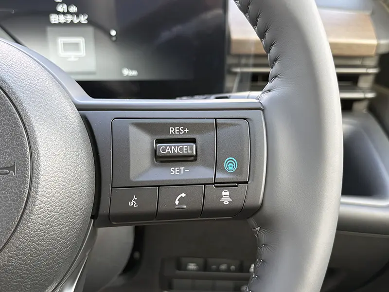 セレナ e-POWER ハイウェイスターV 在庫車