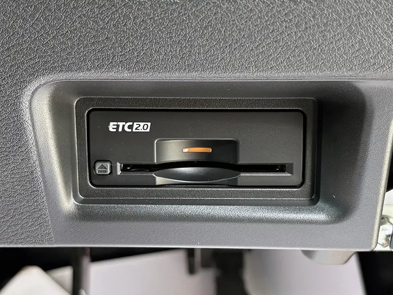 セレナ e-POWER ハイウェイスターV 在庫車