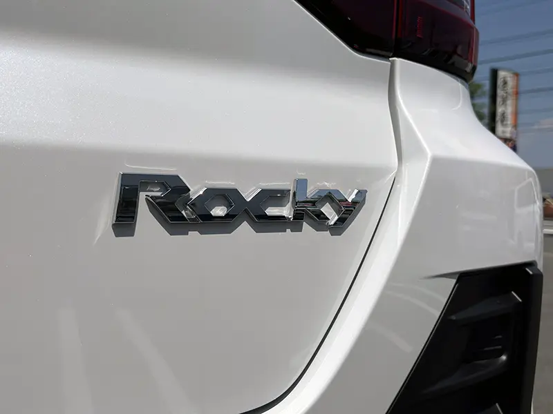 ロッキー X HEV 在庫車