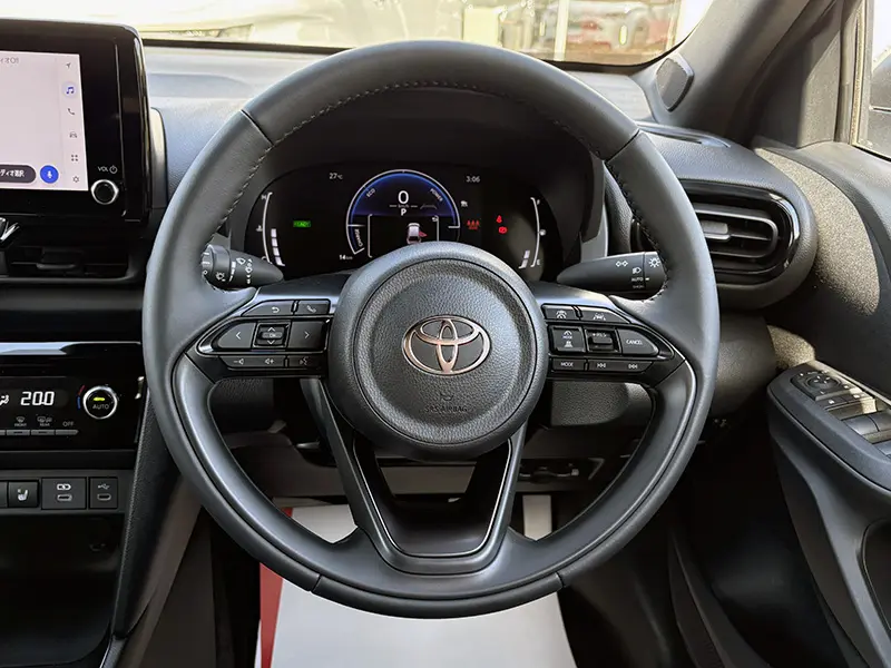 ヤリスクロス HYBRID Z 在庫車