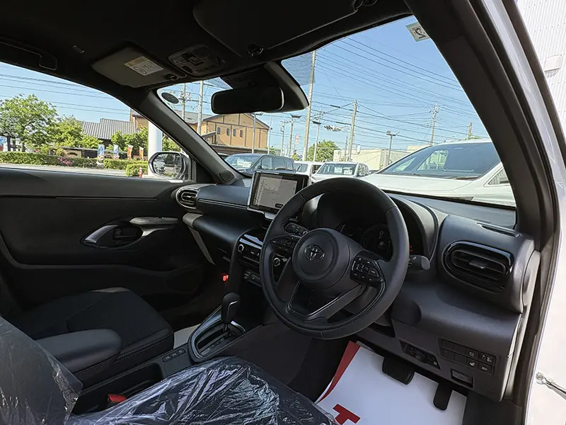 ヤリスクロス HYBRID Z 在庫車