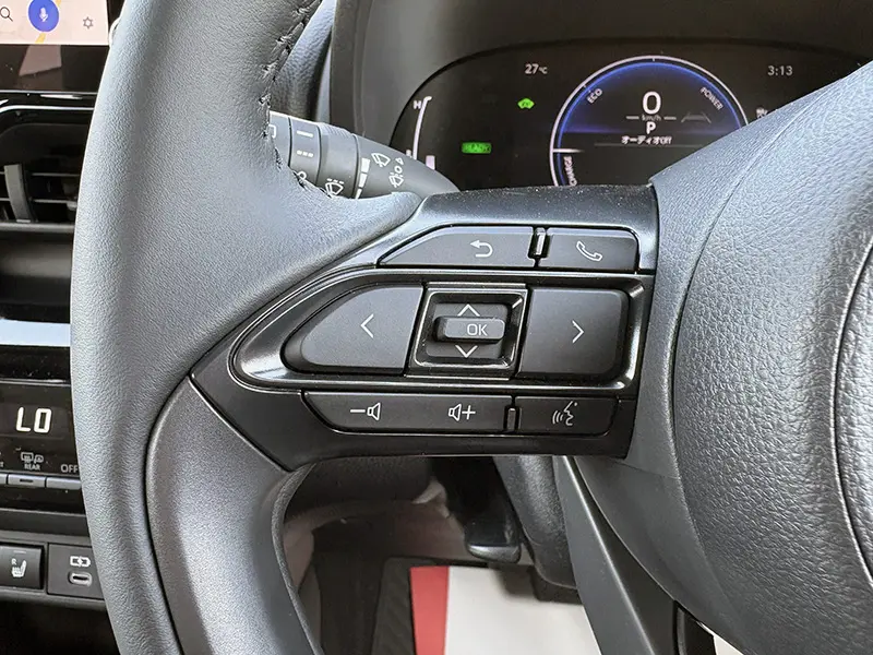 ヤリスクロス HYBRID Z 在庫車
