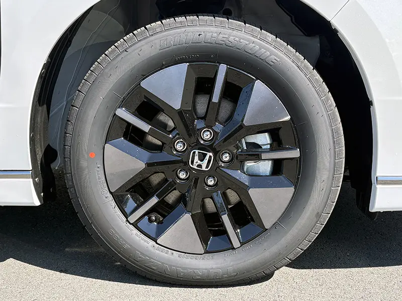ステップワゴン e:HEV SPADA 7人乗 在庫車