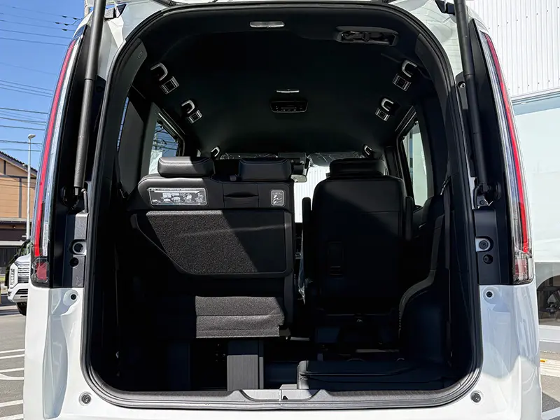 ステップワゴン e:HEV SPADA 7人乗 在庫車