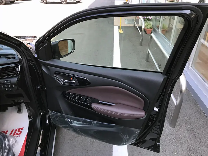 フロンクス ベースグレード2WD 在庫車
