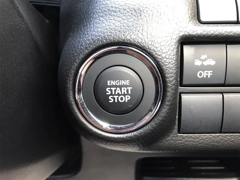 フロンクス ベースグレード2WD 在庫車
