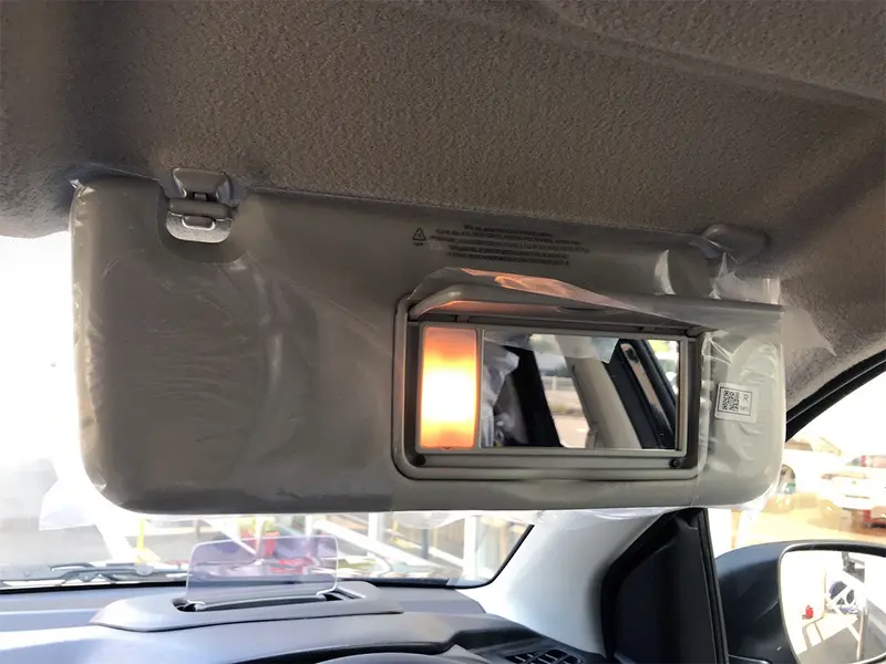 フロンクス ベースグレード2WD 在庫車