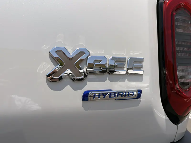 クロスビー HYBRID MZ 在庫車