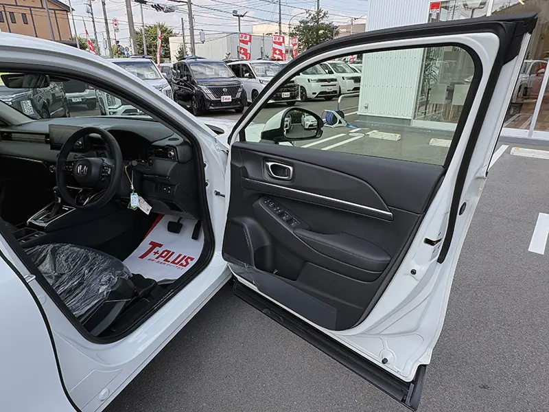 ヴェゼル e:HEV Z 在庫車