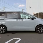 フリード AIR EX 6人乗り 在庫車