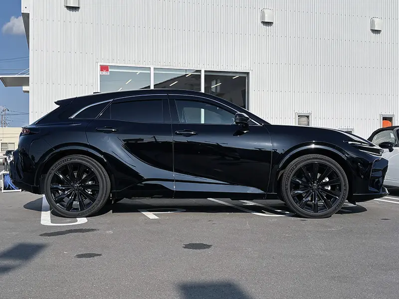 クラウンスポーツ 2.5Z E-Four 4WD 在庫車
