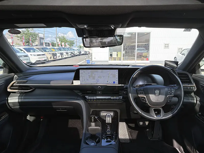 クラウンスポーツ 2.5Z E-Four 4WD 在庫車