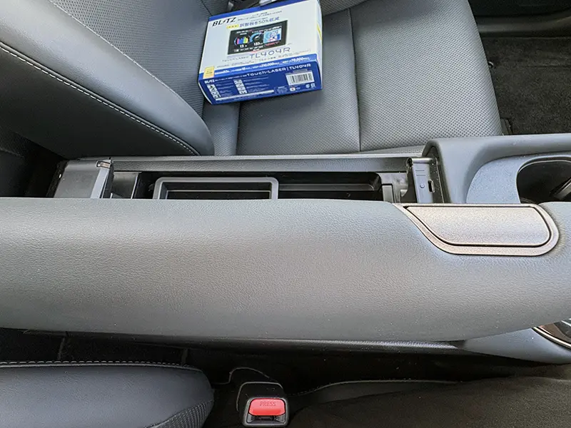 クラウンスポーツ 2.5Z E-Four 4WD 在庫車