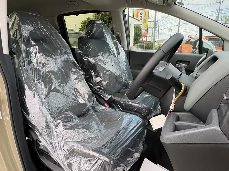 フリード e:HEV CROSSTAR 6人乗り 在庫車