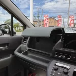 フリード e:HEV CROSSTAR 6人乗り 在庫車
