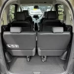フリード e:HEV CROSSTAR 6人乗り 在庫車