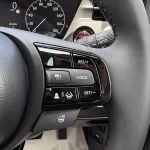 ヴェゼル e:HEV Z PLaY パッケージ パノラマルーフ装着車 在庫車