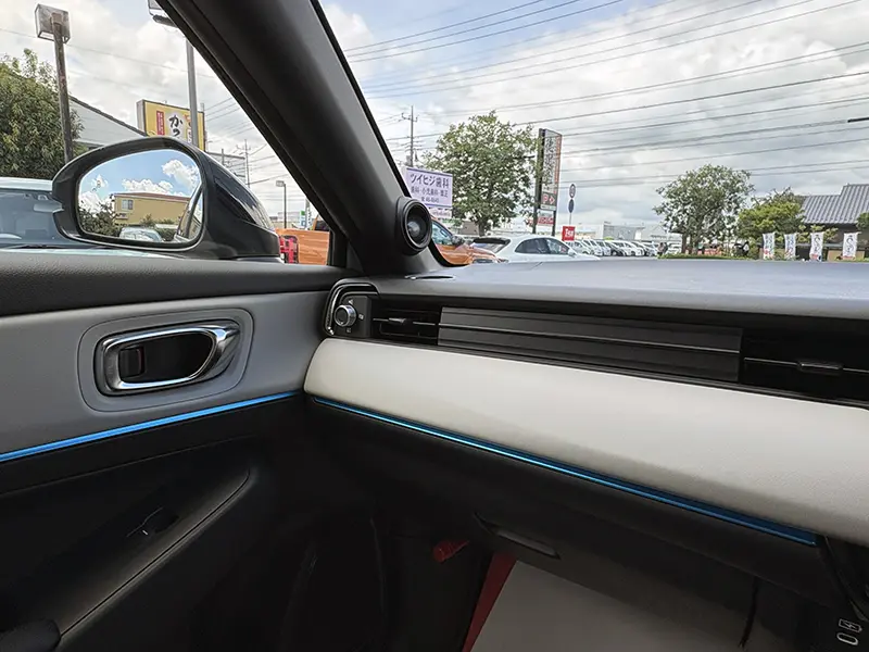 ヴェゼル e:HEV Z PLaY パッケージ パノラマルーフ装着車 在庫車