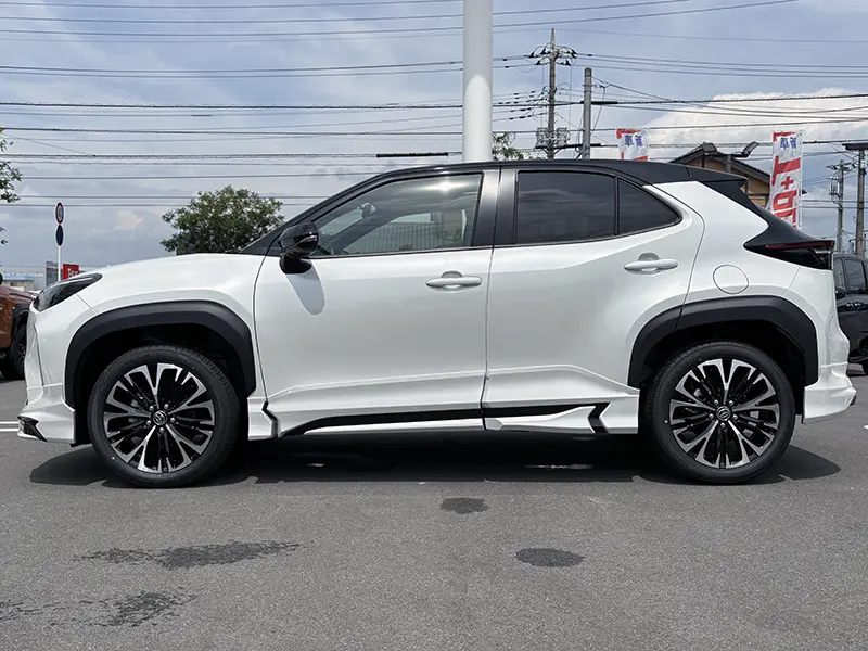 ヤリスクロス HYBRID Z 在庫車
