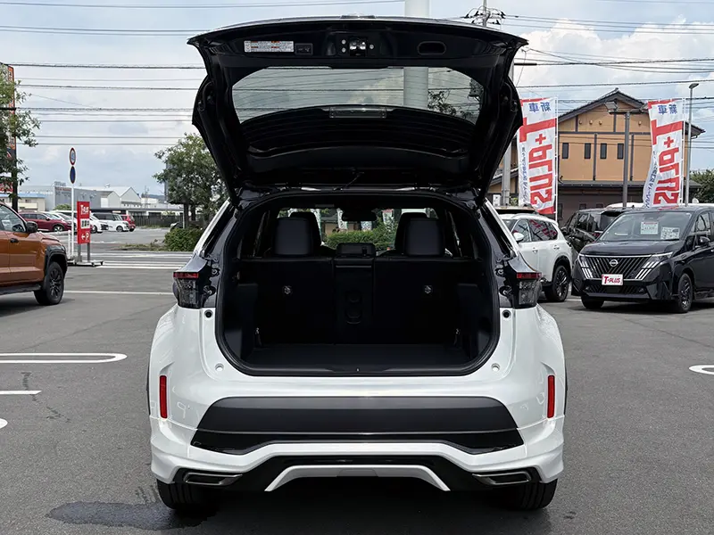 ヤリスクロス HYBRID Z 在庫車