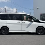 セレナ　新車未登録車　R8/2マイナーチェンジ後モデル　Nissan Connect インフォテインメントシステム　アダプティブLEDヘッドライトシステム e-POWER ハイウェイスターV 在庫車