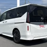 セレナ　新車未登録車　R8/2マイナーチェンジ後モデル　Nissan Connect インフォテインメントシステム　アダプティブLEDヘッドライトシステム e-POWER ハイウェイスターV 在庫車