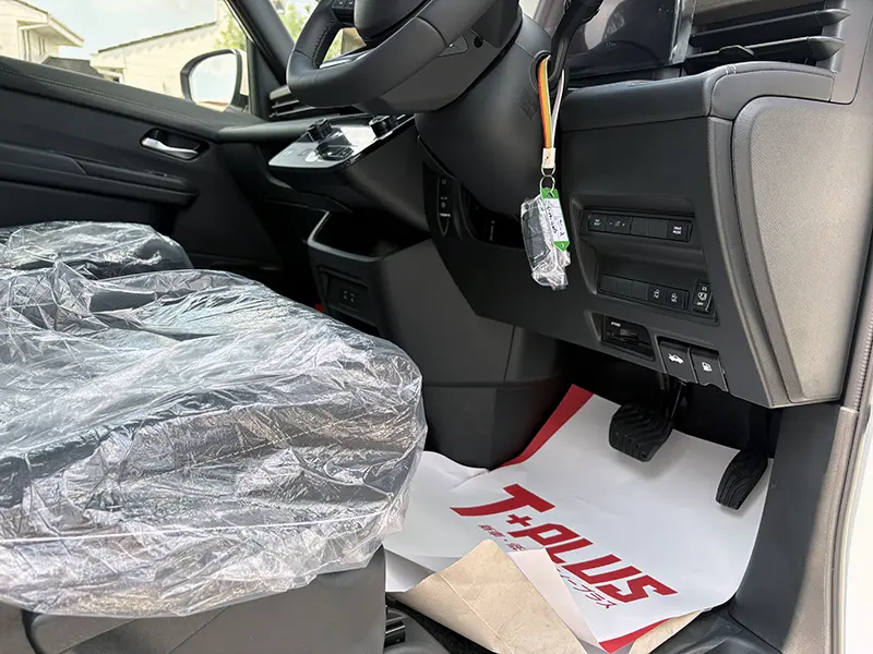 セレナ　新車未登録車　R8/2マイナーチェンジ後モデル　Nissan Connect インフォテインメントシステム　アダプティブLEDヘッドライトシステム e-POWER ハイウェイスターV 在庫車