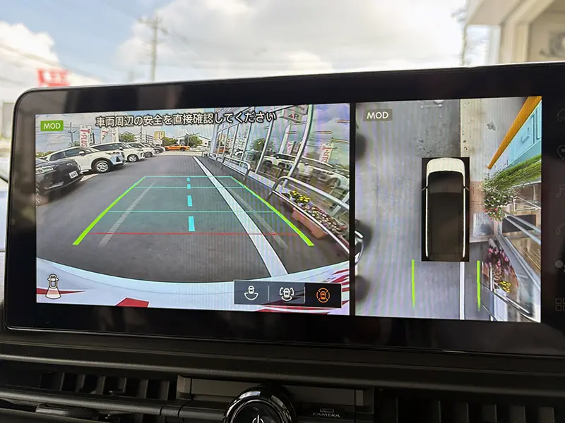 セレナ　新車未登録車　R8/2マイナーチェンジ後モデル　Nissan Connect インフォテインメントシステム　アダプティブLEDヘッドライトシステム e-POWER ハイウェイスターV 在庫車