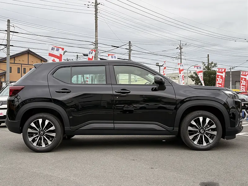 WR-V　登録済未使用車　衝突被害軽減ブレーキ　ナビ装着用スペシャルパッケージ Z 在庫車