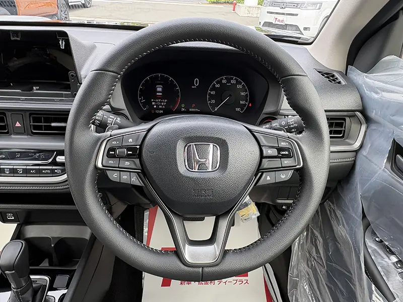 WR-V　登録済未使用車　衝突被害軽減ブレーキ　ナビ装着用スペシャルパッケージ Z 在庫車